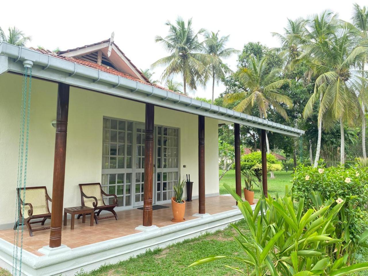 Tamarind Tree Resort Negombo